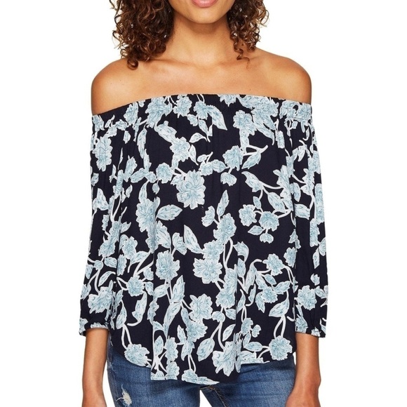 Splendid Etched Floral Off The Shoulder Top - Picture 10 of 11